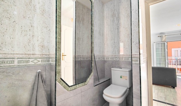 Återförsäljning - Takvåning -
Torrevieja - Costa Blanca