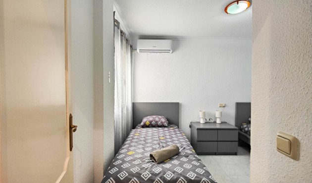 Återförsäljning - Takvåning -
Torrevieja - Costa Blanca