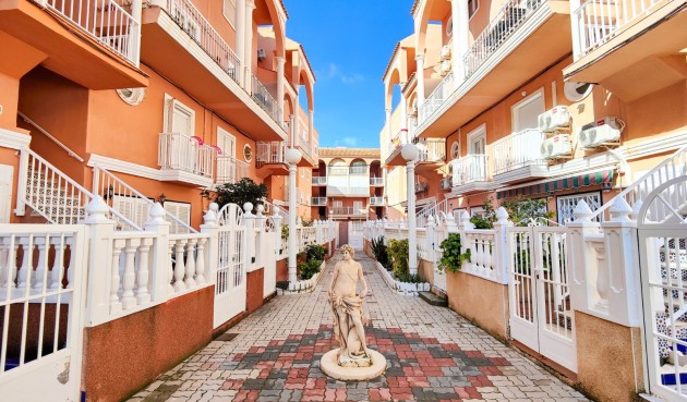 Återförsäljning - Takvåning -
Torrevieja - Costa Blanca