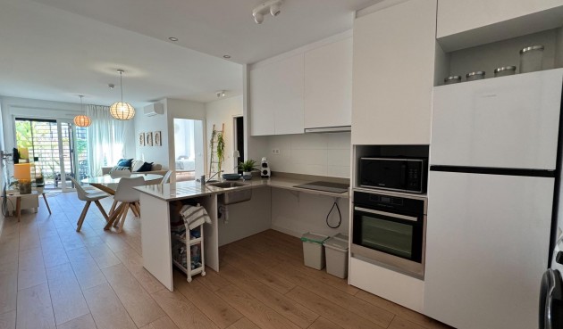 Återförsäljning - Apartment -
Pilar de la Horadada - Riomar