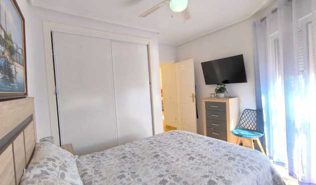 Återförsäljning - Villa -
El Raso - Costa Blanca