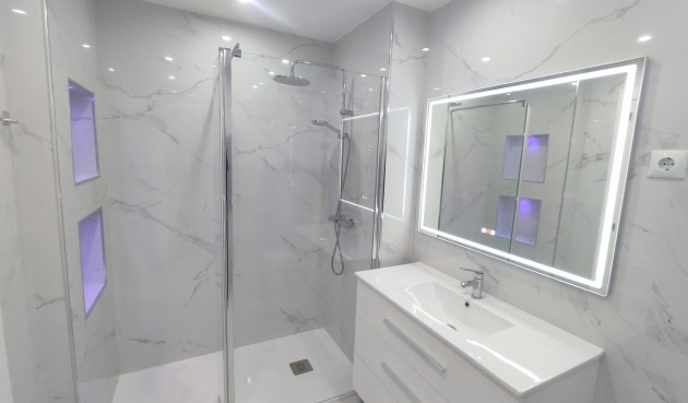 Återförsäljning - Apartment -
Hacienda Riquelme Golf Resort - Inland