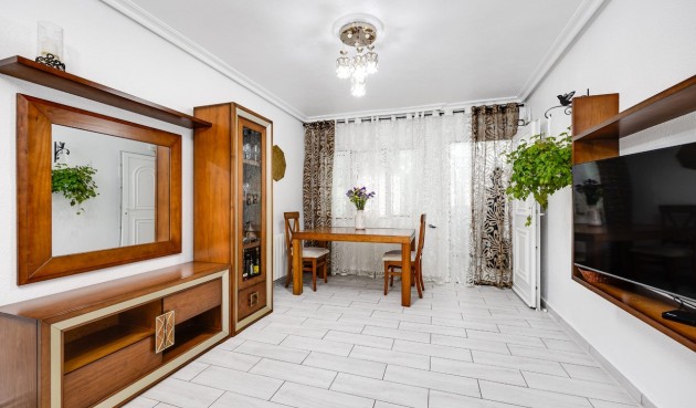 Återförsäljning - Town House -
Torrevieja - Costa Blanca