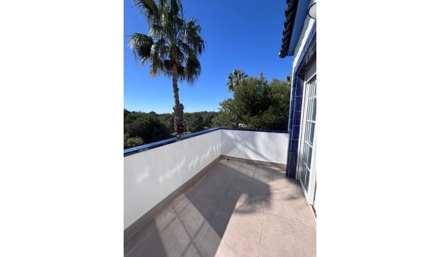 Återförsäljning - Takvåning -
Orihuela Costa - Costa Blanca