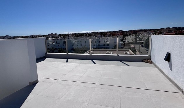 Återförsäljning - Villa -
Villamartin - Costa Blanca