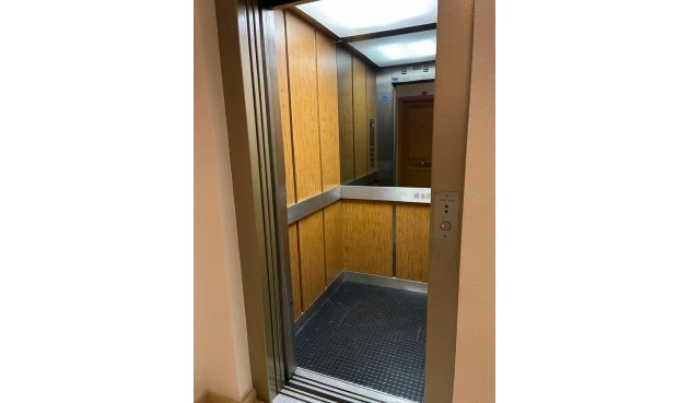 Återförsäljning - Apartment -
Almoradí - Costa Blanca