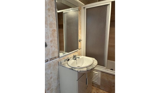 Återförsäljning - Apartment -
Almoradí - Costa Blanca