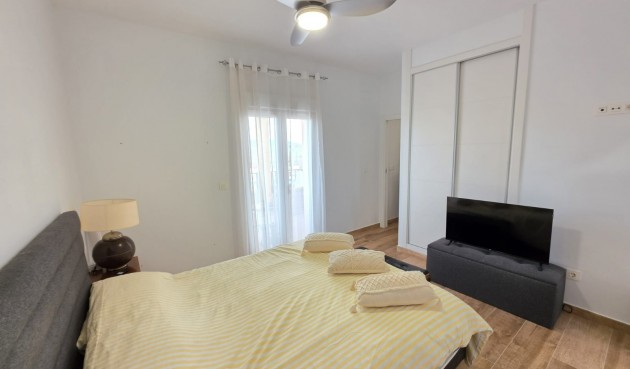 Återförsäljning - Villa -
Pinoso - Inland