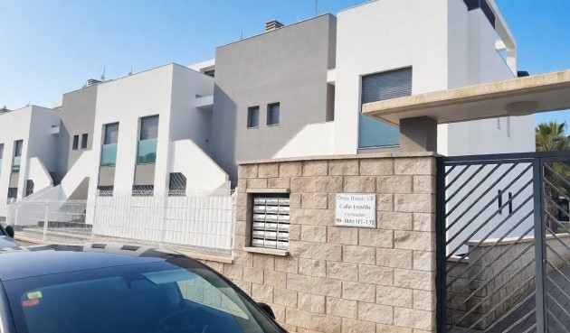 Återförsäljning - Takvåning -
Torrevieja - Costa Blanca