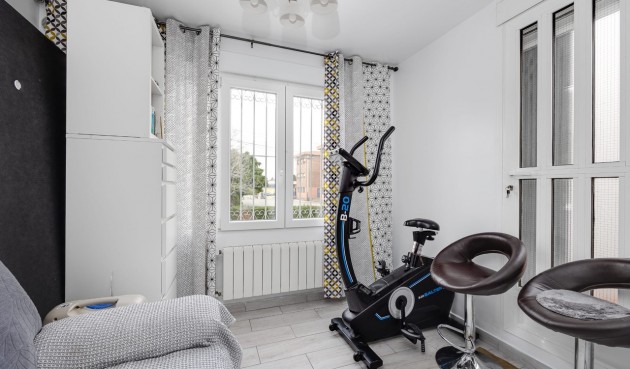 Återförsäljning - Town House -
Torrevieja - Costa Blanca