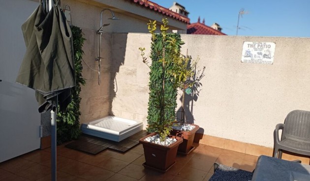 Återförsäljning - Duplex -
Daya Vieja - Costa Blanca