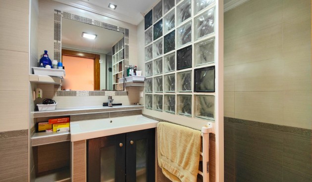 Återförsäljning - Apartment -
Torrevieja - Costa Blanca