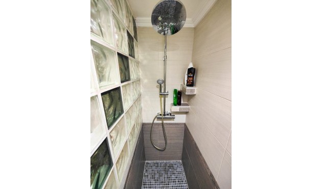 Återförsäljning - Apartment -
Torrevieja - Costa Blanca