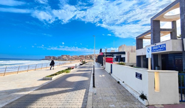 Återförsäljning - Apartment -
Torrevieja - Costa Blanca