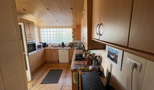 Återförsäljning - Villa -
Cabo Roig - Costa Blanca