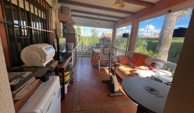 Återförsäljning - Villa -
Cabo Roig - Costa Blanca