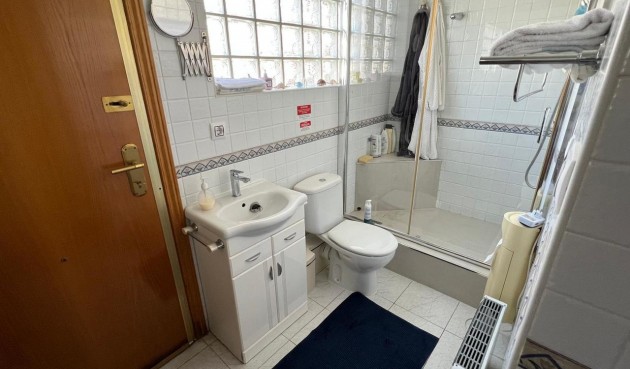 Återförsäljning - Villa -
Cabo Roig - Costa Blanca