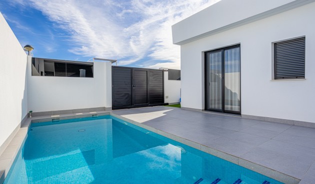 Brukt - Villa -
Torre Pacheco - Inland