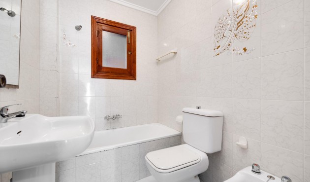 Återförsäljning - Semi Detached -
Torrevieja - Nueva Torrevieja