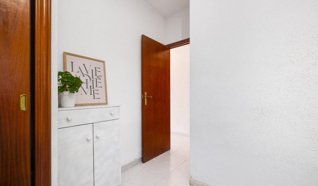 Återförsäljning - Semi Detached -
Torrevieja - Nueva Torrevieja