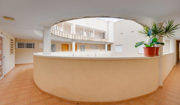 Återförsäljning - Apartment -
Torrevieja - Centro