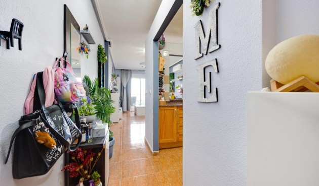 Återförsäljning - Apartment -
Torrevieja - Centro