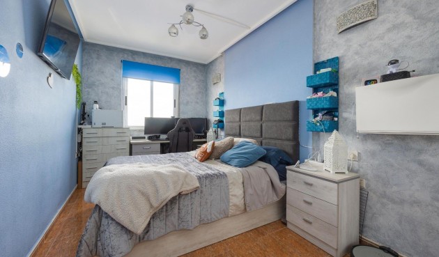 Återförsäljning - Apartment -
Torrevieja - Centro