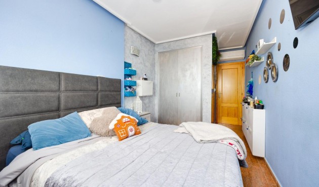 Återförsäljning - Apartment -
Torrevieja - Centro