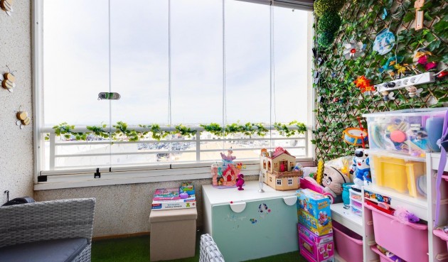 Återförsäljning - Apartment -
Torrevieja - Centro