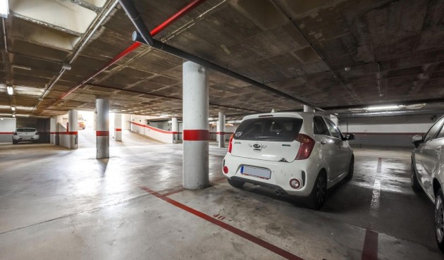 Återförsäljning - Apartment -
Torrevieja - Centro