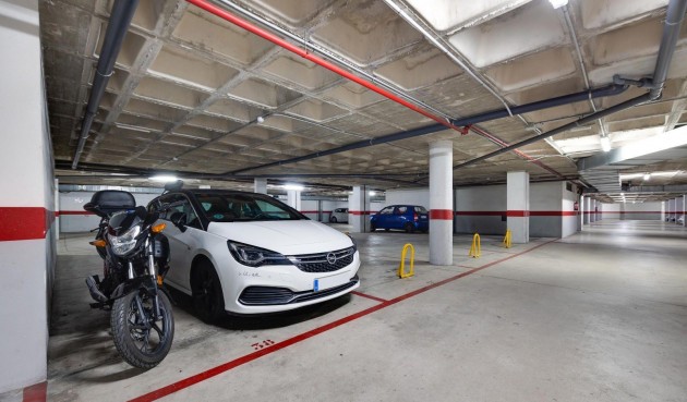 Återförsäljning - Apartment -
Torrevieja - Centro