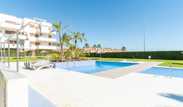 Återförsäljning - Apartment -
Orihuela Costa - Costa Blanca