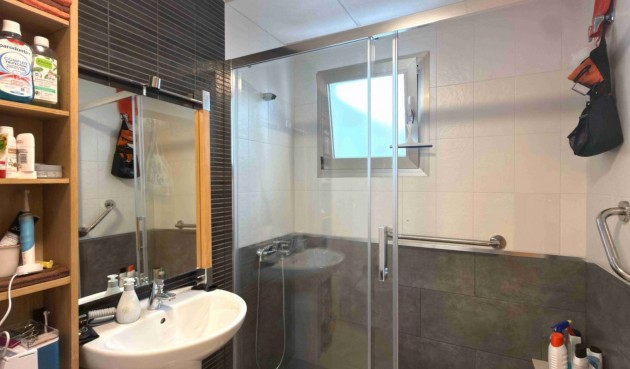 Återförsäljning - Apartment -
San Miguel de Salinas - Inland