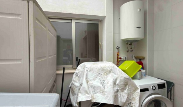 Återförsäljning - Apartment -
San Miguel de Salinas - Inland