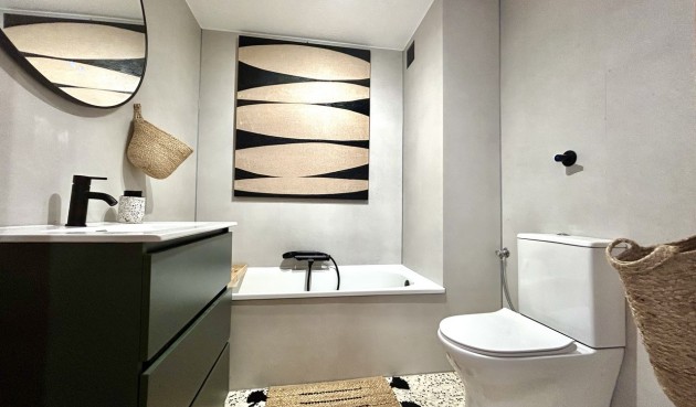 Återförsäljning - Apartment -
Guardamar del Segura - Costa Blanca