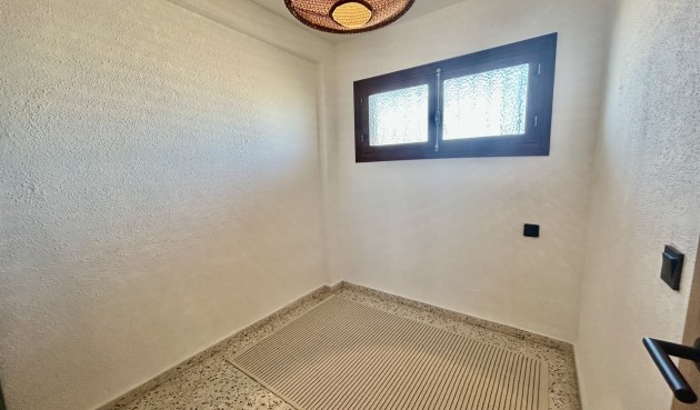 Återförsäljning - Apartment -
Guardamar del Segura - Costa Blanca