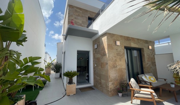 Återförsäljning - Villa -
Benijofar - Costa Blanca