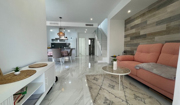 Återförsäljning - Villa -
Benijofar - Costa Blanca