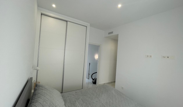 Återförsäljning - Villa -
Benijofar - Costa Blanca