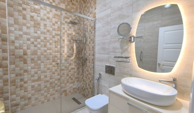 Återförsäljning - Villa -
Pinoso - Inland