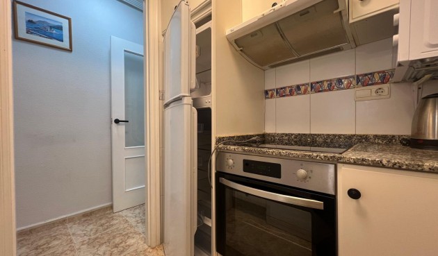 Återförsäljning - Apartment -
Torrevieja - Centro