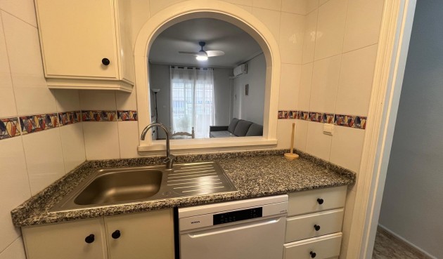 Återförsäljning - Apartment -
Torrevieja - Centro