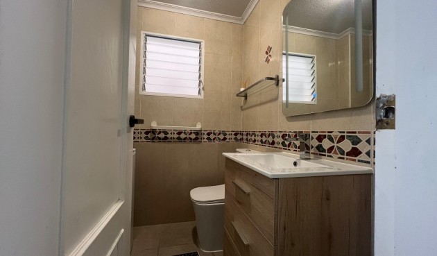 Återförsäljning - Apartment -
Torrevieja - Centro