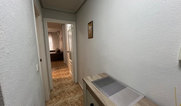 Återförsäljning - Apartment -
Torrevieja - Centro
