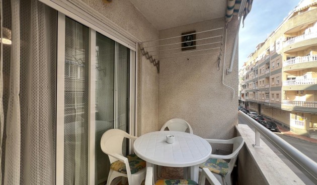 Återförsäljning - Apartment -
Torrevieja - Centro