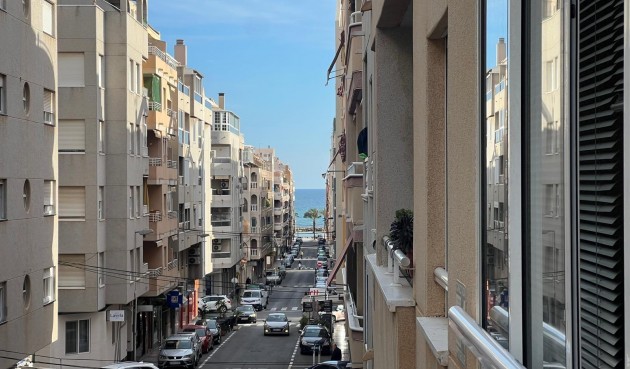 Återförsäljning - Apartment -
Torrevieja - Centro
