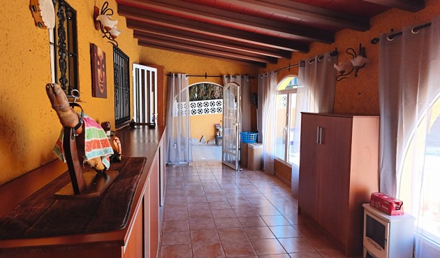 Återförsäljning - Villa -
Torrevieja - Los Balcones