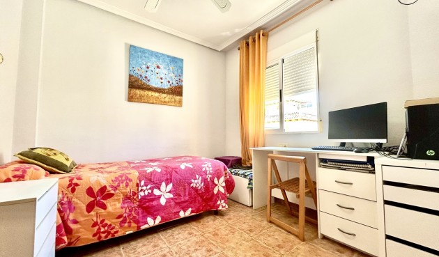 Återförsäljning - Apartment -
Punta Prima - Costa Blanca
