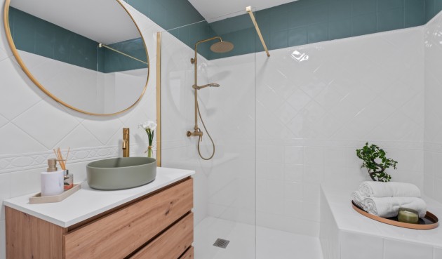 Återförsäljning - Town House -
La Florida - Inland