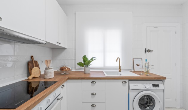 Återförsäljning - Town House -
Playa Flamenca - Costa Blanca